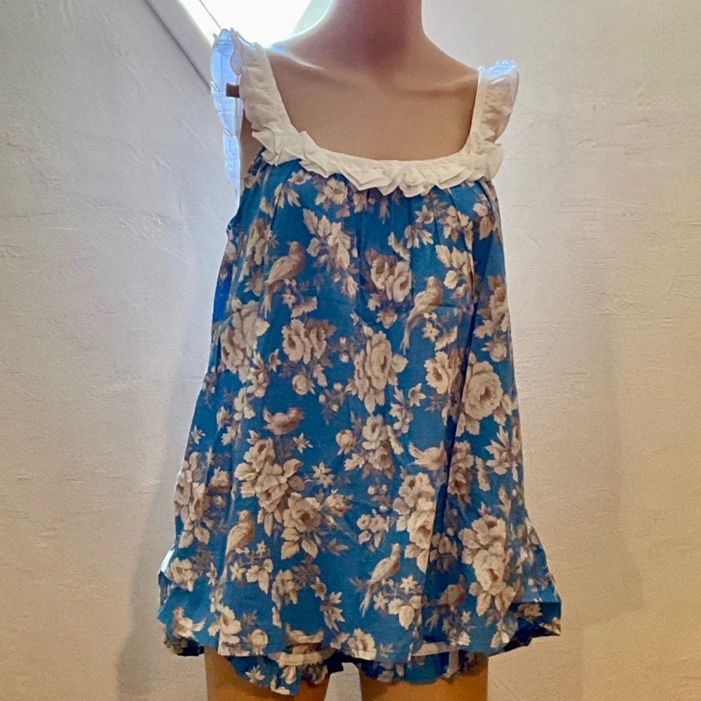 Lazy bones Floral Blue intimates / pajama Top